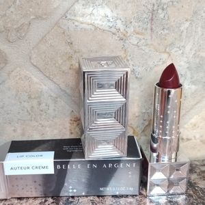 Belle En Argent lipstick in Smoking on Screen